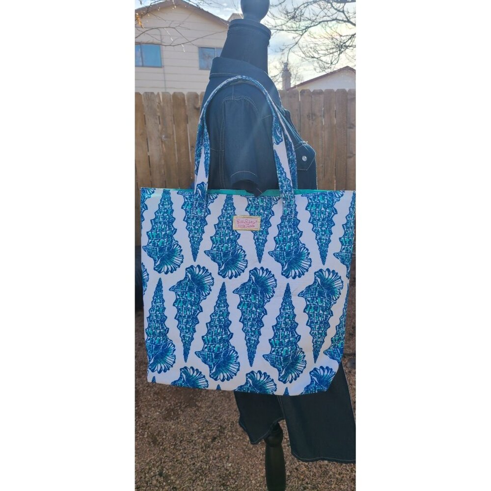Lilly Pulitzer For Estee Lauder Blue Seashell Print Tote Bag